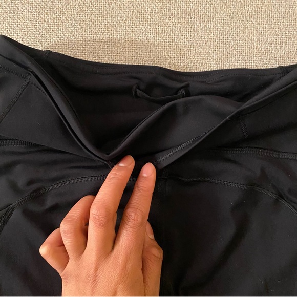 Lululemon Fast & Free Leggings Size 6 - Picture 3 of 4